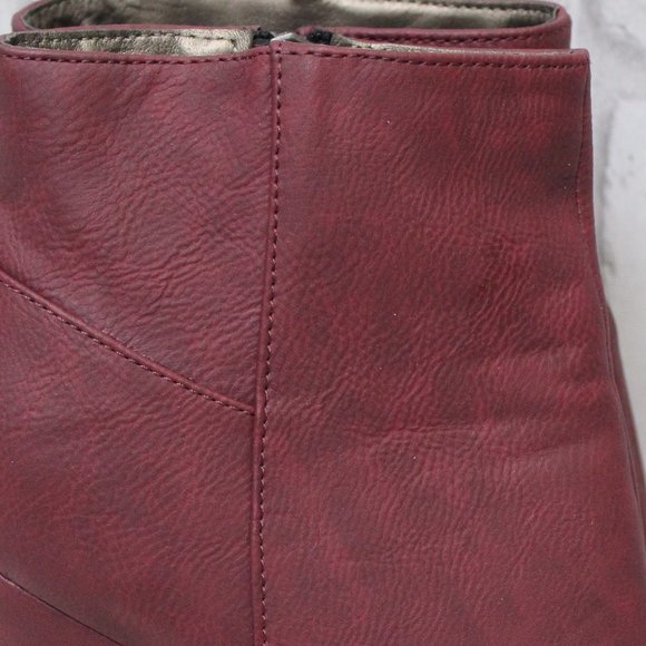 New Michael Antonio Burgundy Platform Bootie - Picture 6 of 6